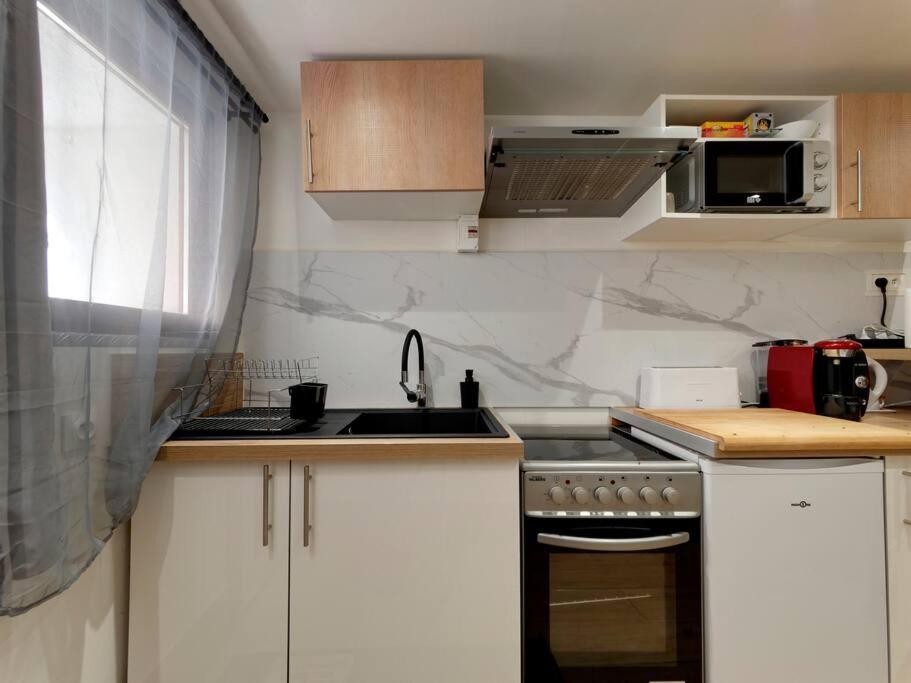 Ღurban Cocon Parking Centre Historique Apartment Manosque Exterior photo